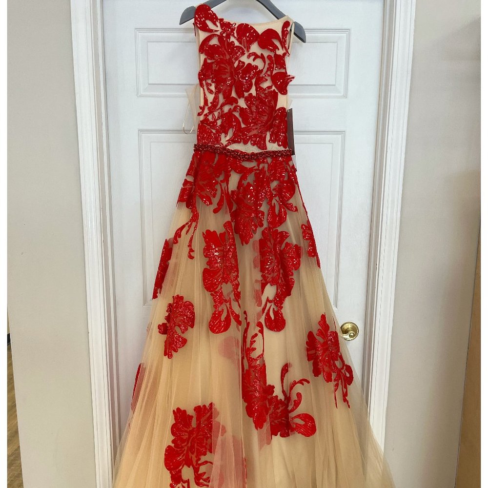 Jovani 48320 SZ: 4 Red/Nude
